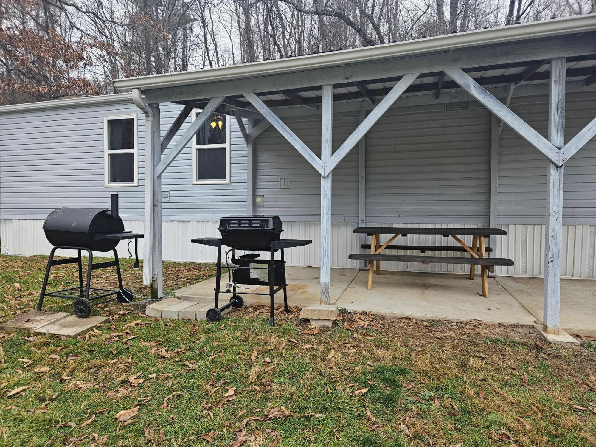 Vila Grey Pines At Hocking Vacations Logan Exteriér fotografie